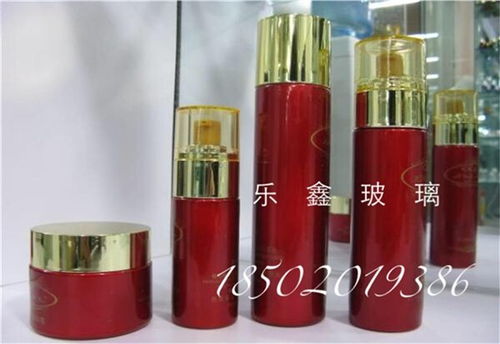 廣州市樂鑫玻璃制品廠 專業高檔玻璃瓶批發與加工，滿足化妝品及家用電器需求